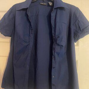 New York & Company Women's Stretch Shirt (L)